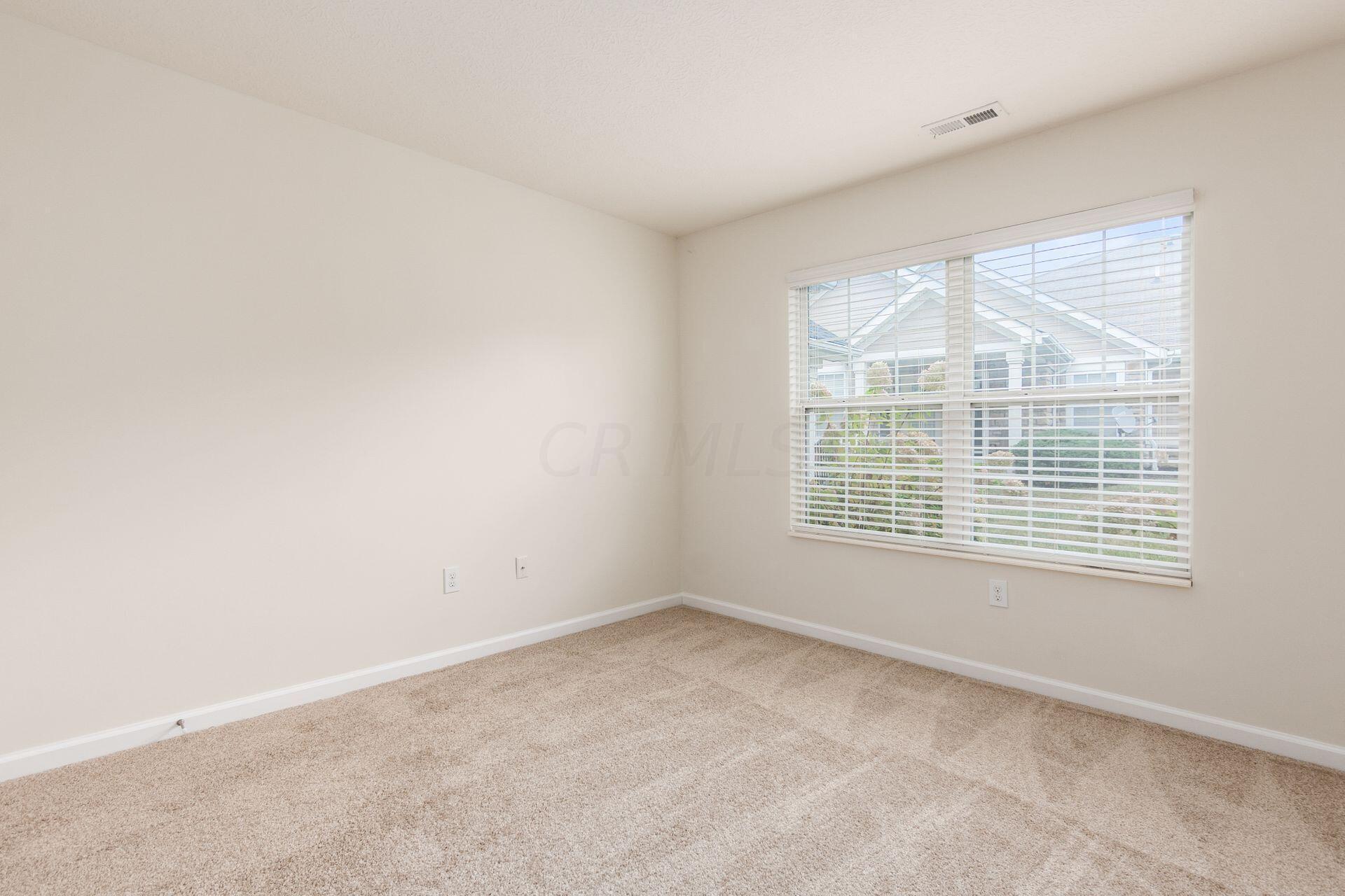 7965 Ravine Run Lane Columbus, OH 43235 - Photo 24 of 31 3rd Bedroom/Office