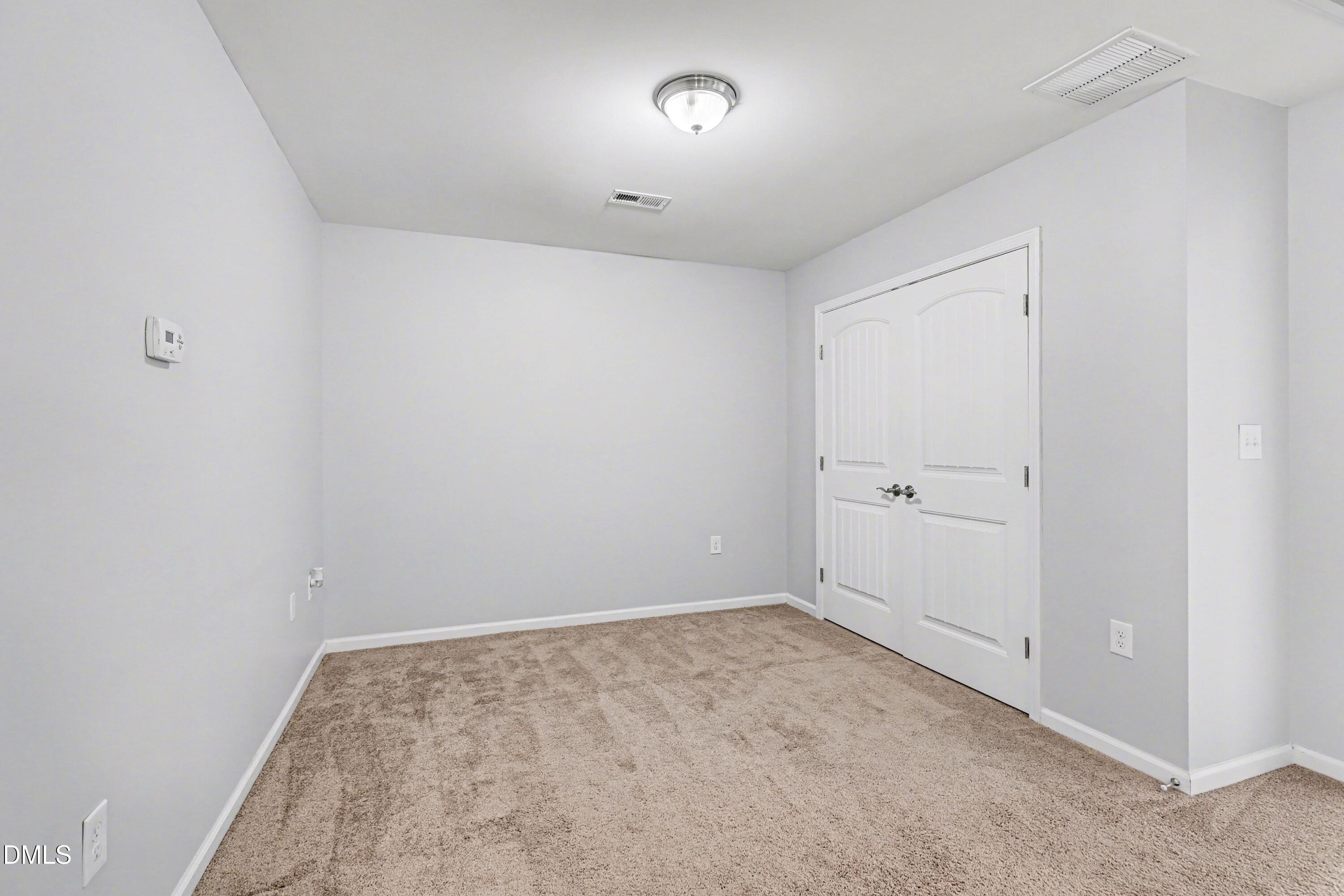 6305 Yates Mill Pond Road Raleigh, NC 27606 - Photo 22 of 39 021_file_7598