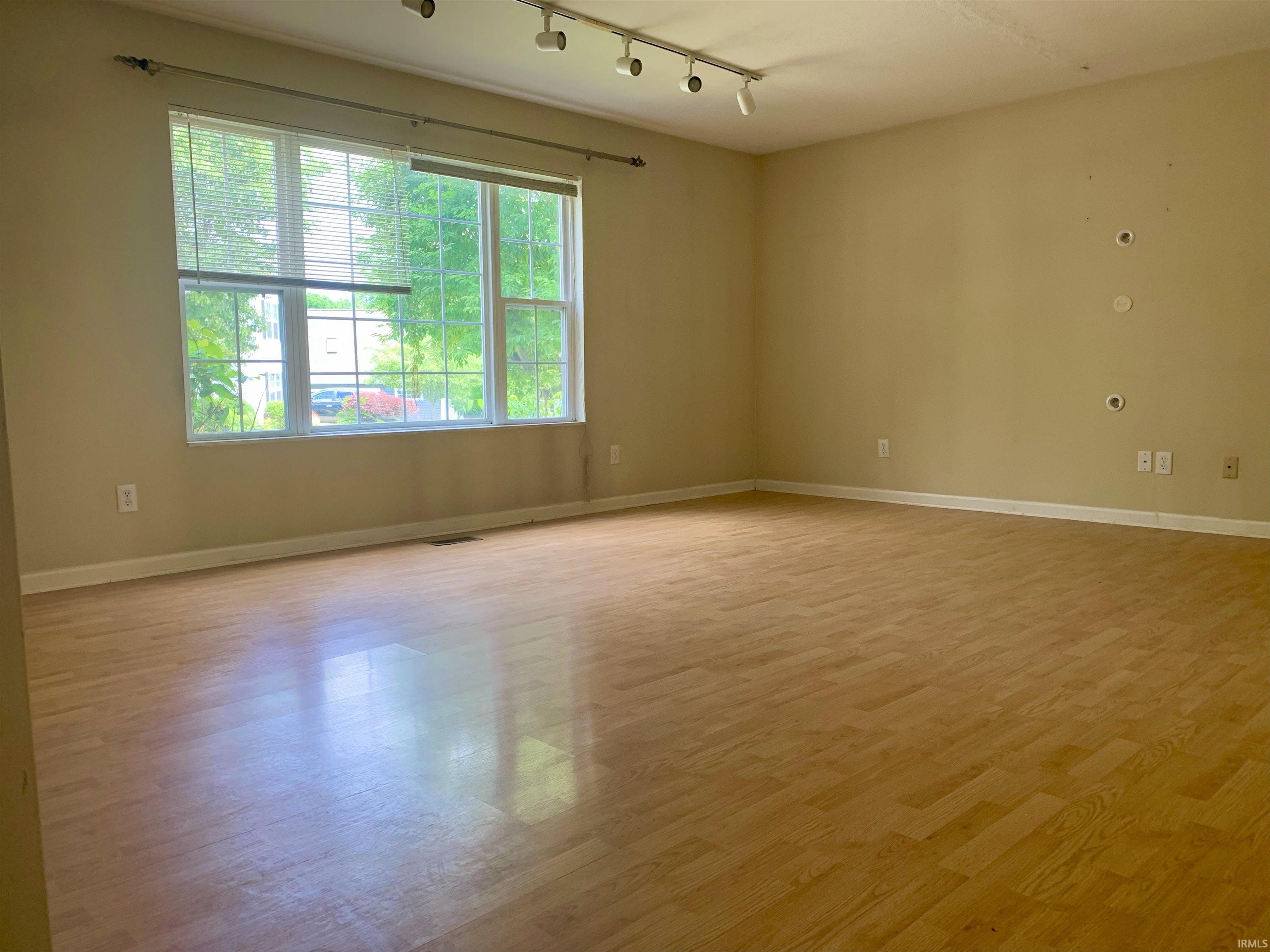 3882 Claybridge Drive Bloomington, IN 47401 - Photo 2 of 15