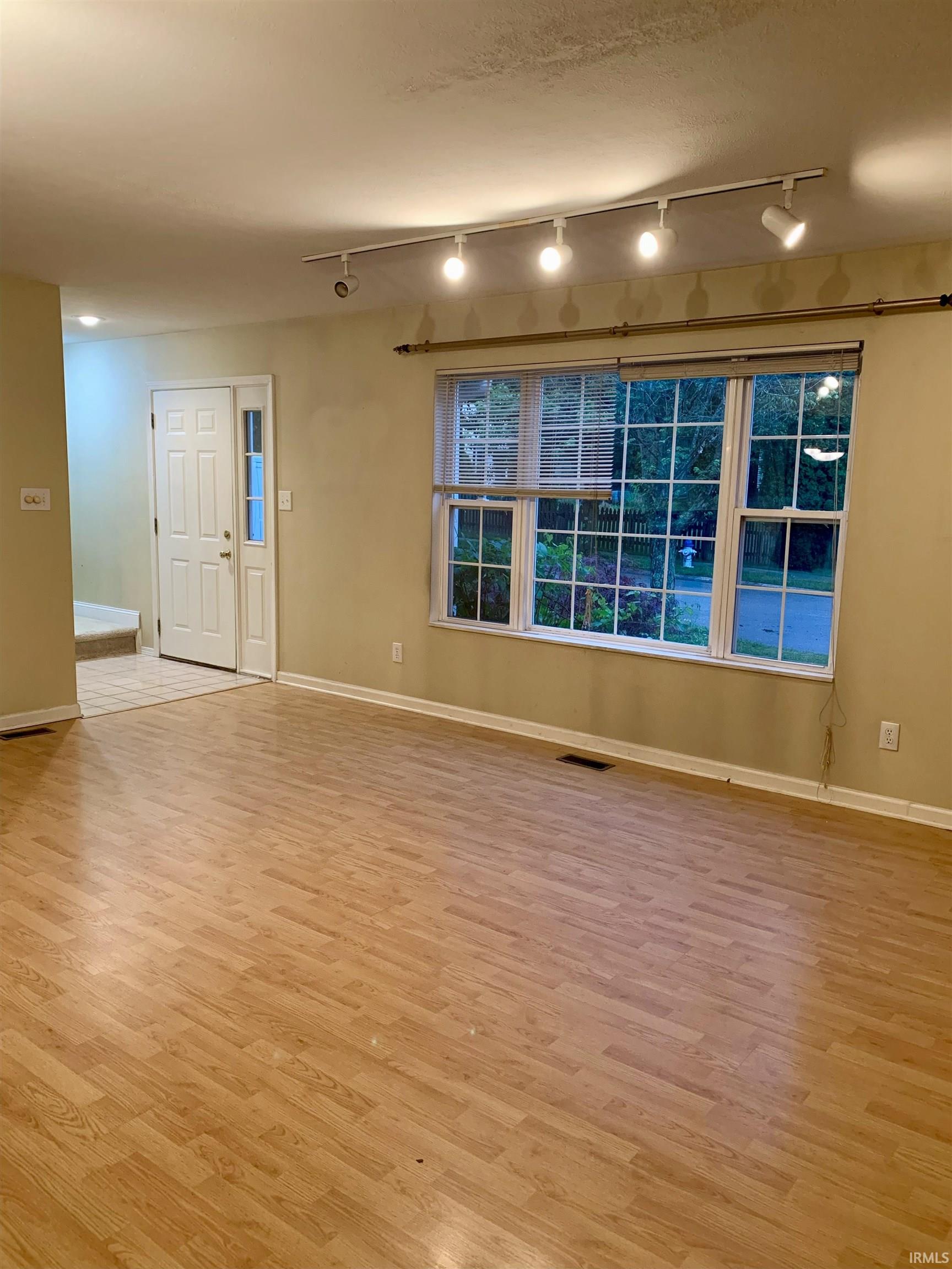 3882 Claybridge Drive Bloomington, IN 47401 - Photo 3 of 15