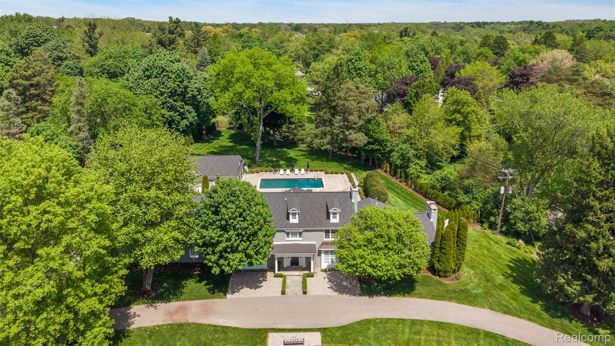 232 Guilford Road Bloomfield Hills, MI 48304 - Photo 40 of 47 Guilford New3.jpg