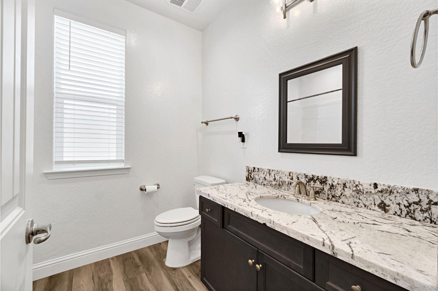 1148 Summit Drive Madera, CA 93638 - Photo 17 of 39