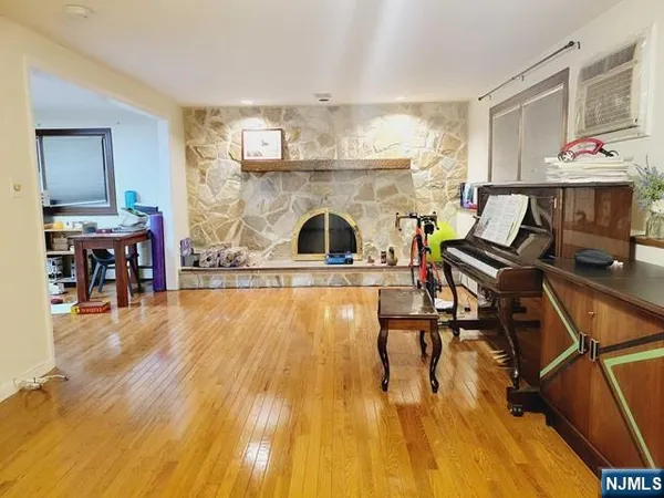 $5,150 | 217 Rockland Avenue, Norwood, NJ 07648