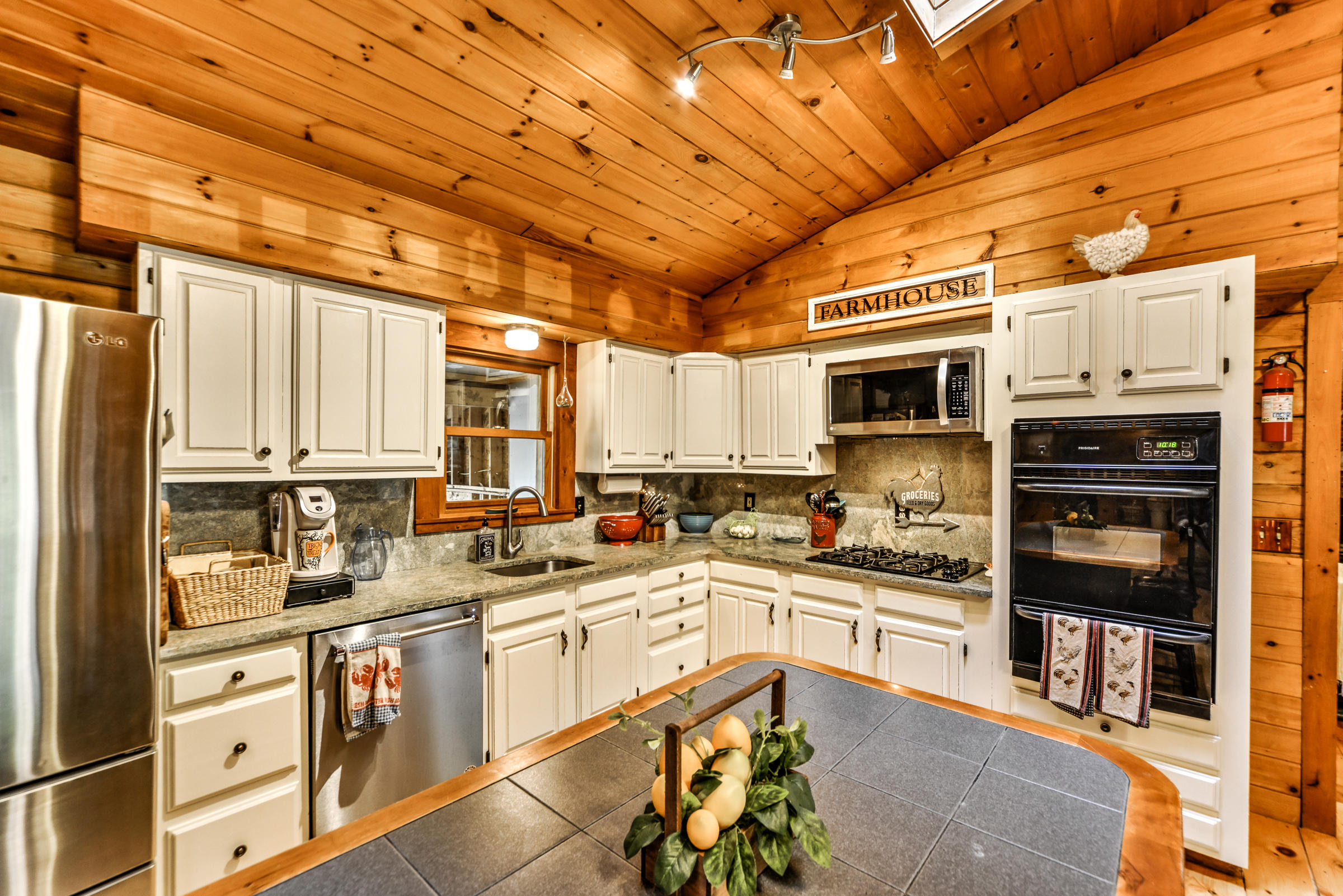 504 Fogler Road Bristol, ME 04539 - Photo 12 of 48 108096-12