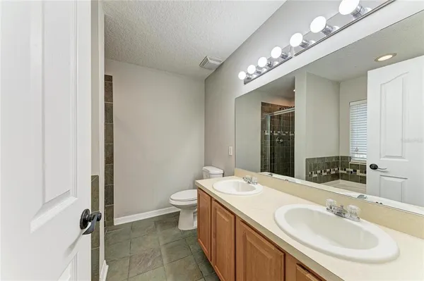 $220,000 | 10825 Great Carlisle Court, Riverview, FL 33578