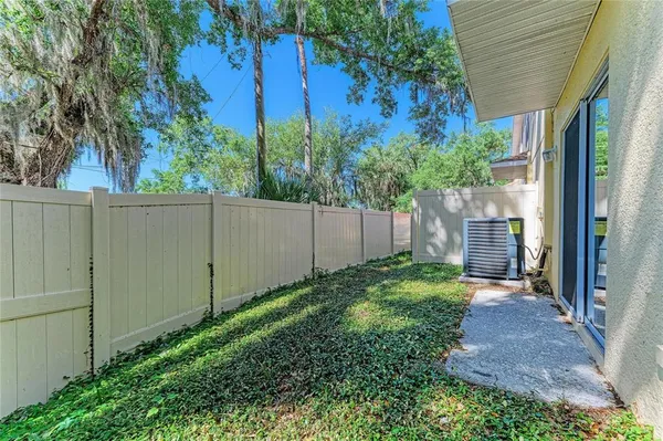 $220,000 | 10825 Great Carlisle Court, Riverview, FL 33578
