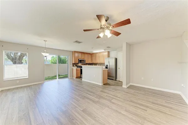 $220,000 | 10825 Great Carlisle Court, Riverview, FL 33578