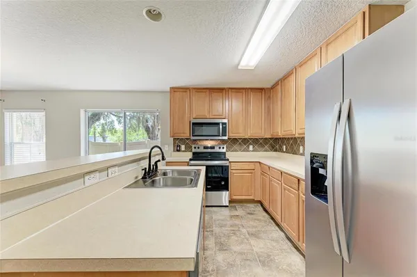 $220,000 | 10825 Great Carlisle Court, Riverview, FL 33578