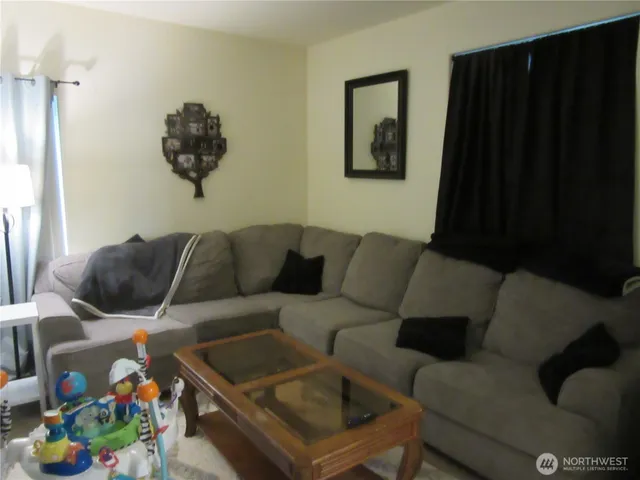 $499,000 | 425-427 East Richmond Avenue, Dayton, WA 99328