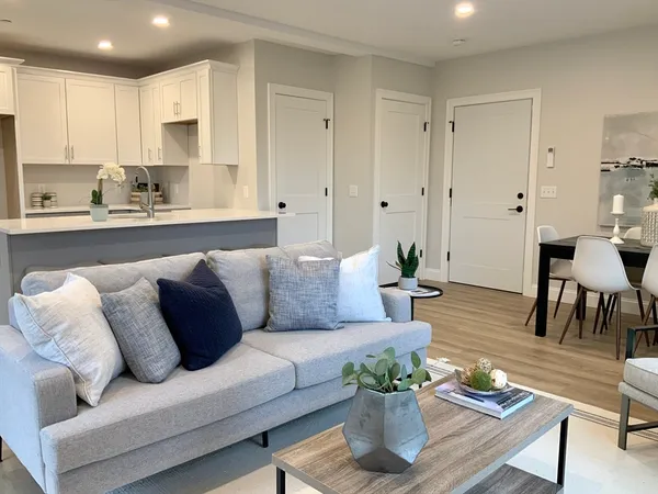 $2,995 | 64 Holten Street, Unit 403, Danvers, MA 01923