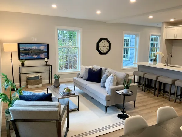 $2,995 | 64 Holten Street, Unit 403, Danvers, MA 01923