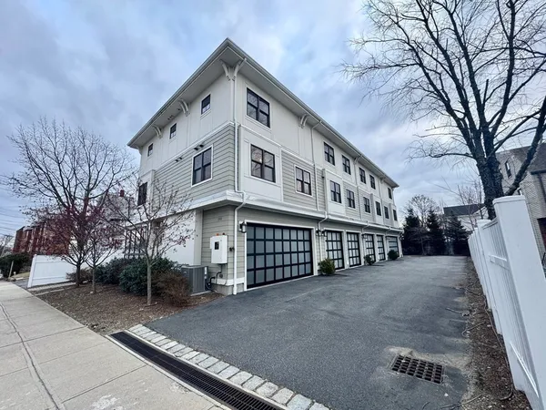 $5,350 | 198 California Street, Unit 3, Newton, MA 02458