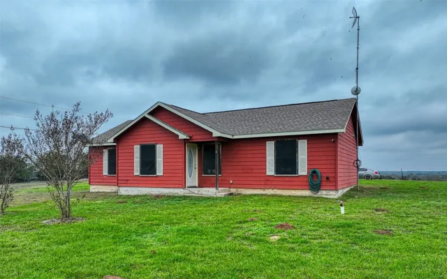 $418,000 | 2465 County Road 314, Rockdale, TX 76567