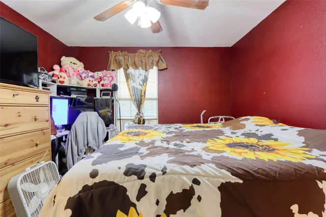 $477,500 | 2465 County Road 314, Rockdale, TX 76567