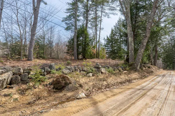 $285,000 | 0 Roxbury Road, Unit LOT 1, Meredith, NH 03253