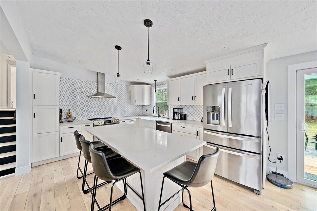 7 Birchwood Road Hanover, MA 02339 - Photo 6 of 34 Gallery Image 6
