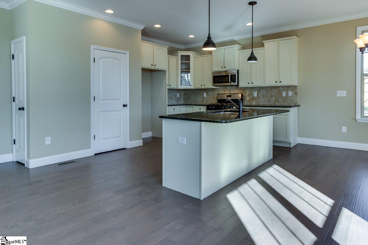 1885 Lake Cunningham Road Greer, SC 29651 - Photo 11 of 36