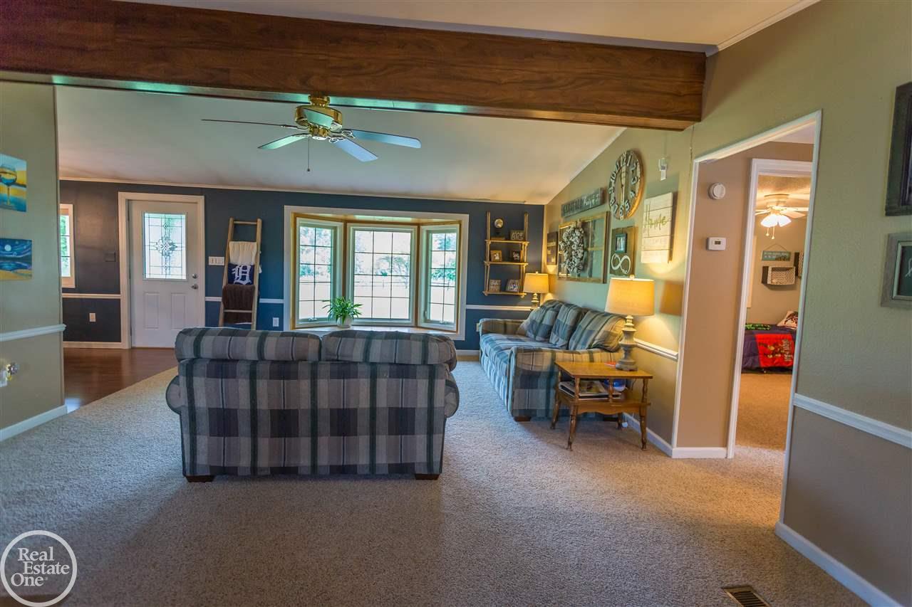 8290 Beard Road Avoca, MI 48006 - Photo 49 of 65 31389249-48.JPG