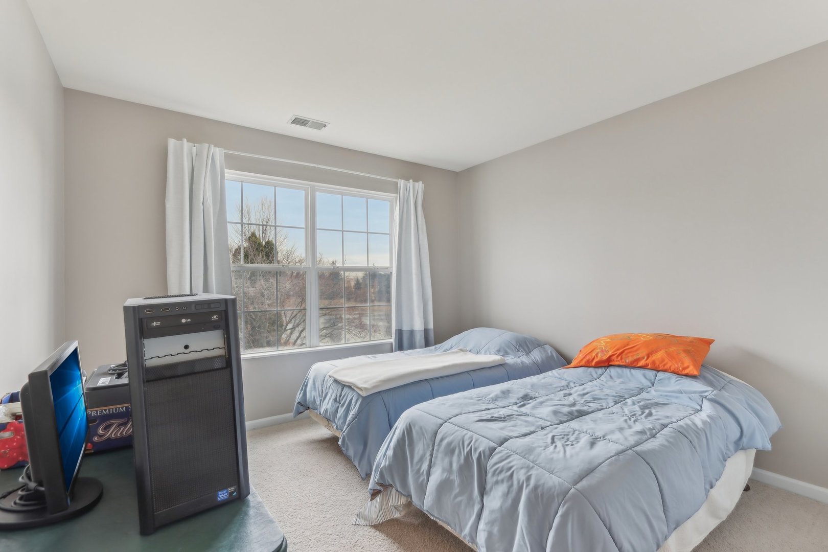 375 Cascade Lane Oswego, IL 60543 - Photo 15 of 24