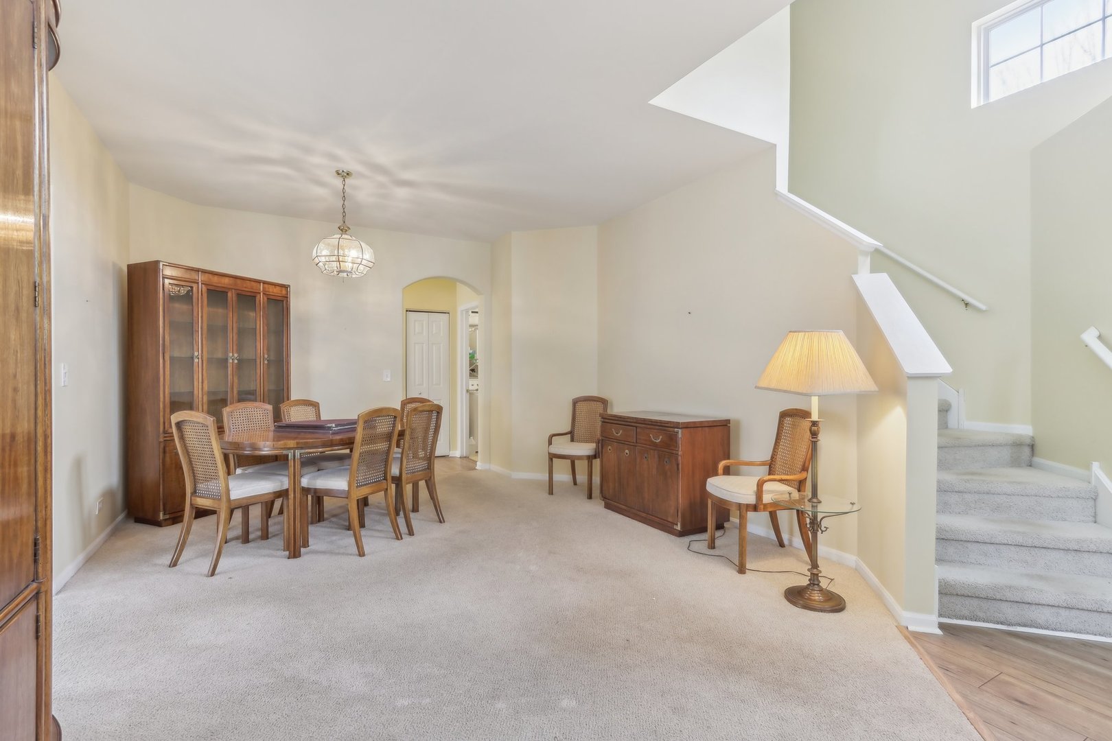 375 Cascade Lane Oswego, IL 60543 - Photo 3 of 24