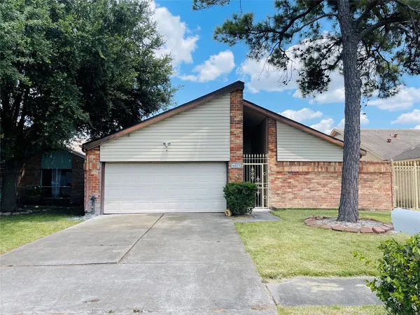 $1,700 | 6823 Songbrook Drive, Houston, TX 77083