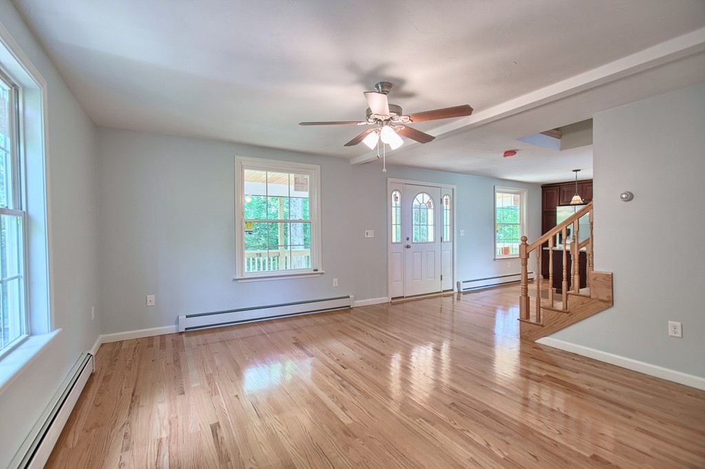 86 Cross Road Templeton, MA 01468 - Photo 11 of 30 Gallery Image 11