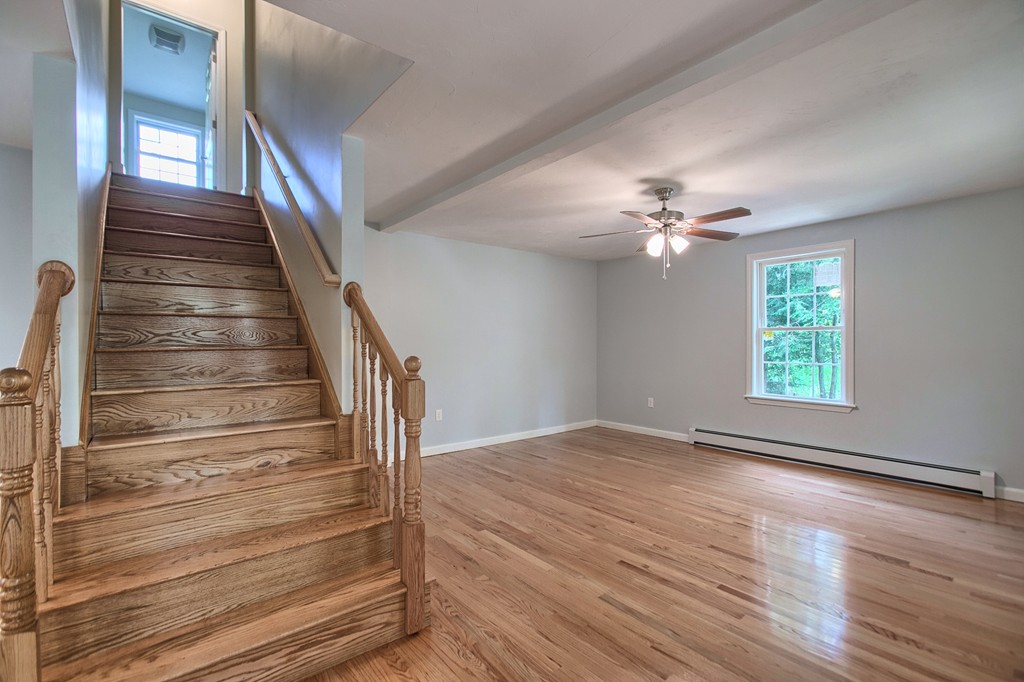 86 Cross Road Templeton, MA 01468 - Photo 8 of 30 Gallery Image 8
