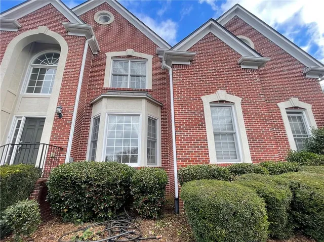 $3,585 | 555 Vinings Springs Drive Southeast, Mableton, GA 30126