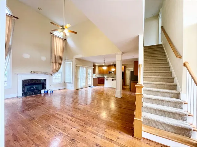 $3,585 | 555 Vinings Springs Drive Southeast, Mableton, GA 30126