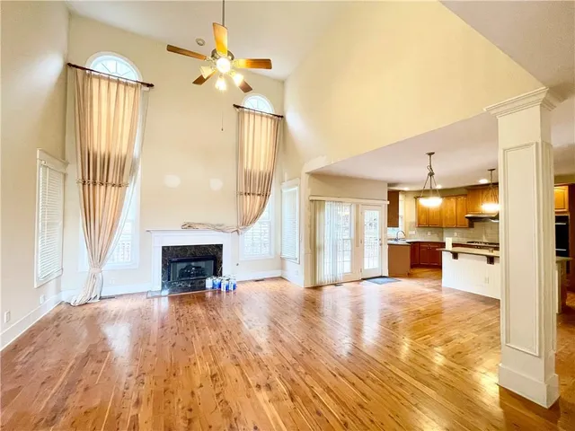 $3,585 | 555 Vinings Springs Drive Southeast, Mableton, GA 30126