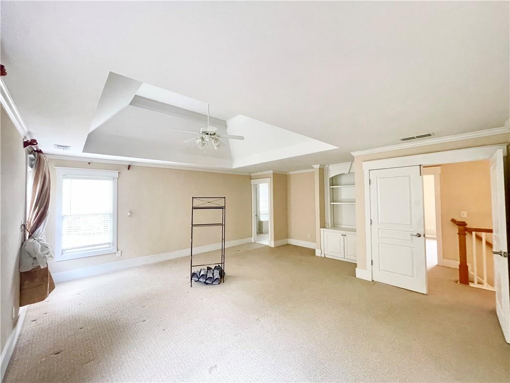 555 Vinings Springs Drive Southeast Mableton, GA 30126 - Photo 29 of 57 an empty room with windows