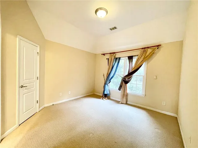 $3,585 | 555 Vinings Springs Drive Southeast, Mableton, GA 30126