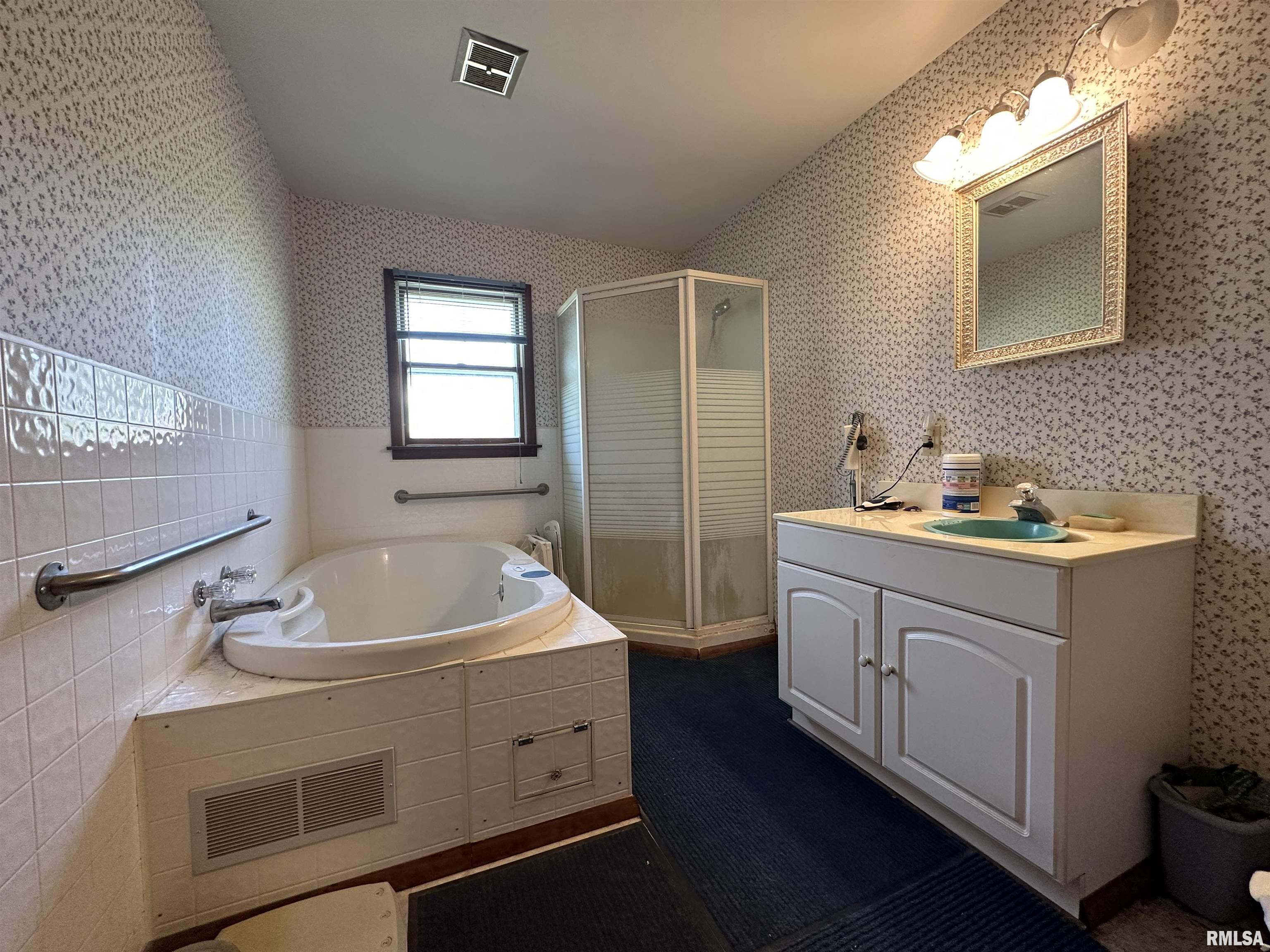 3103 St Anthony Road Quincy, IL 62305 - Photo 8 of 42 Gallery Image 8