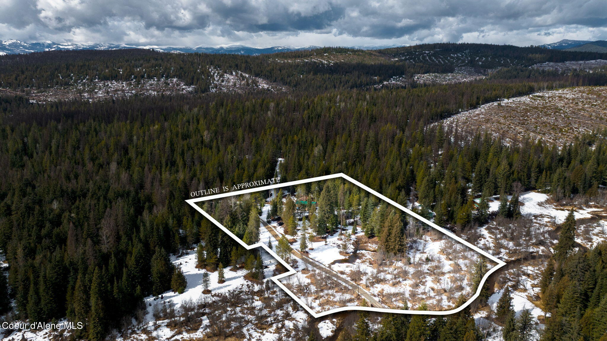 255 Thunder Alley Sandpoint, ID 83864 - Photo 6 of 31 1-web-or-mls-DJI_0783 outlined