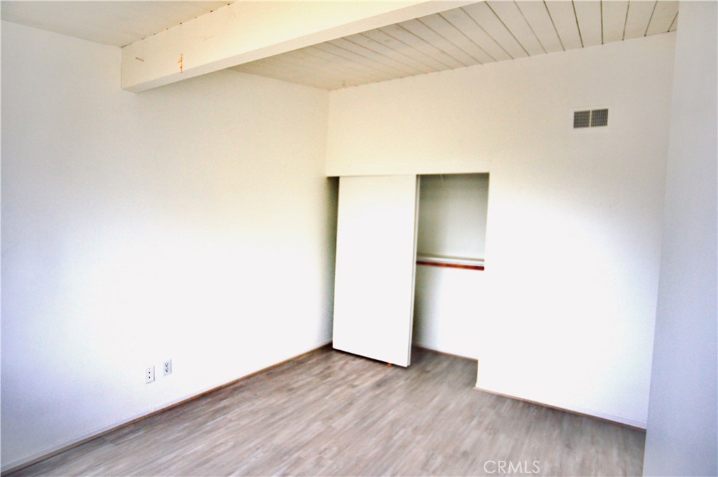 462 Seaward Road Corona del Mar, CA 92625 - Photo 15 of 25 BEDROOM 2, LARGE CLOSET