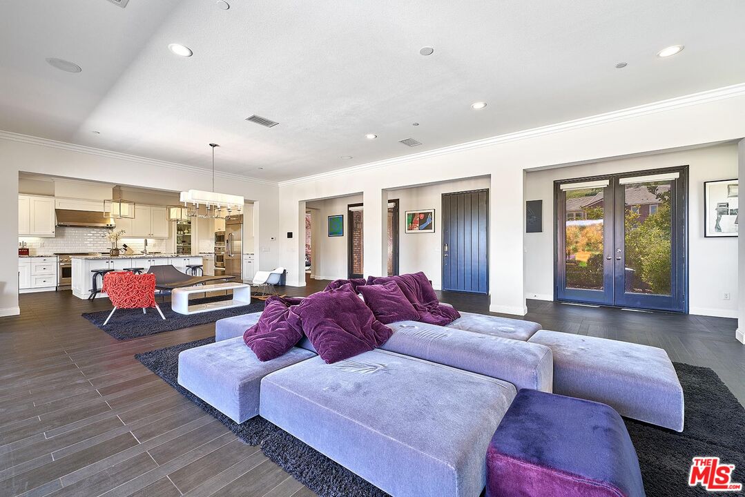 24950 Old Stone Way Stevenson Ranch, CA 91381 - Photo 16 of 59