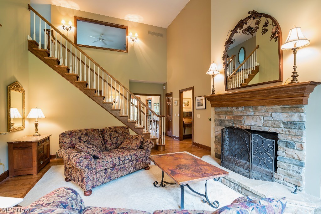 16277 Snyder Road Chagrin Falls, OH 44022 - Photo 10 of 35 Another view of the two story great room