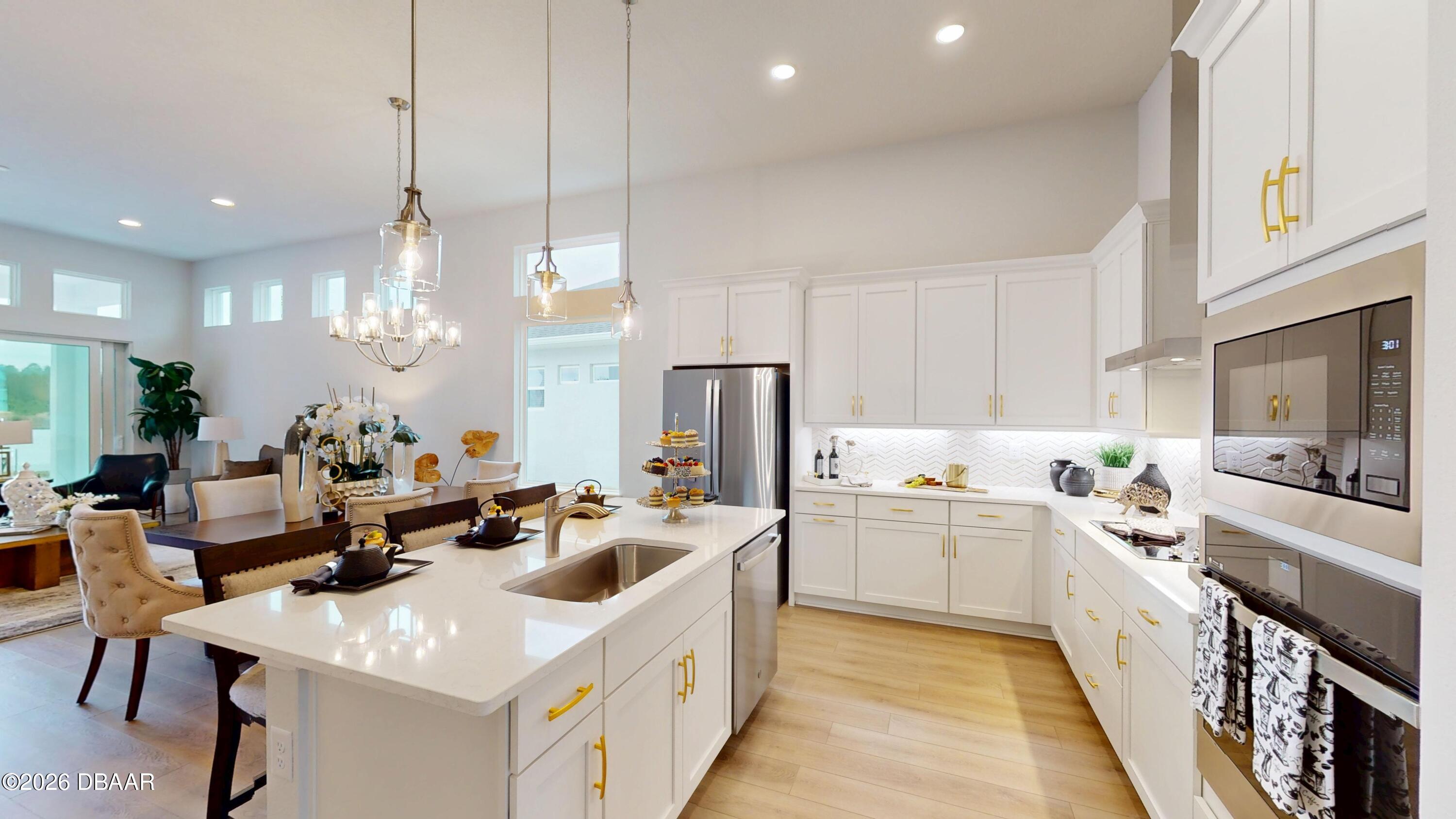 278 Azure Mist Way Daytona Beach, FL 32124 - Photo 8 of 38 7. Kitchen