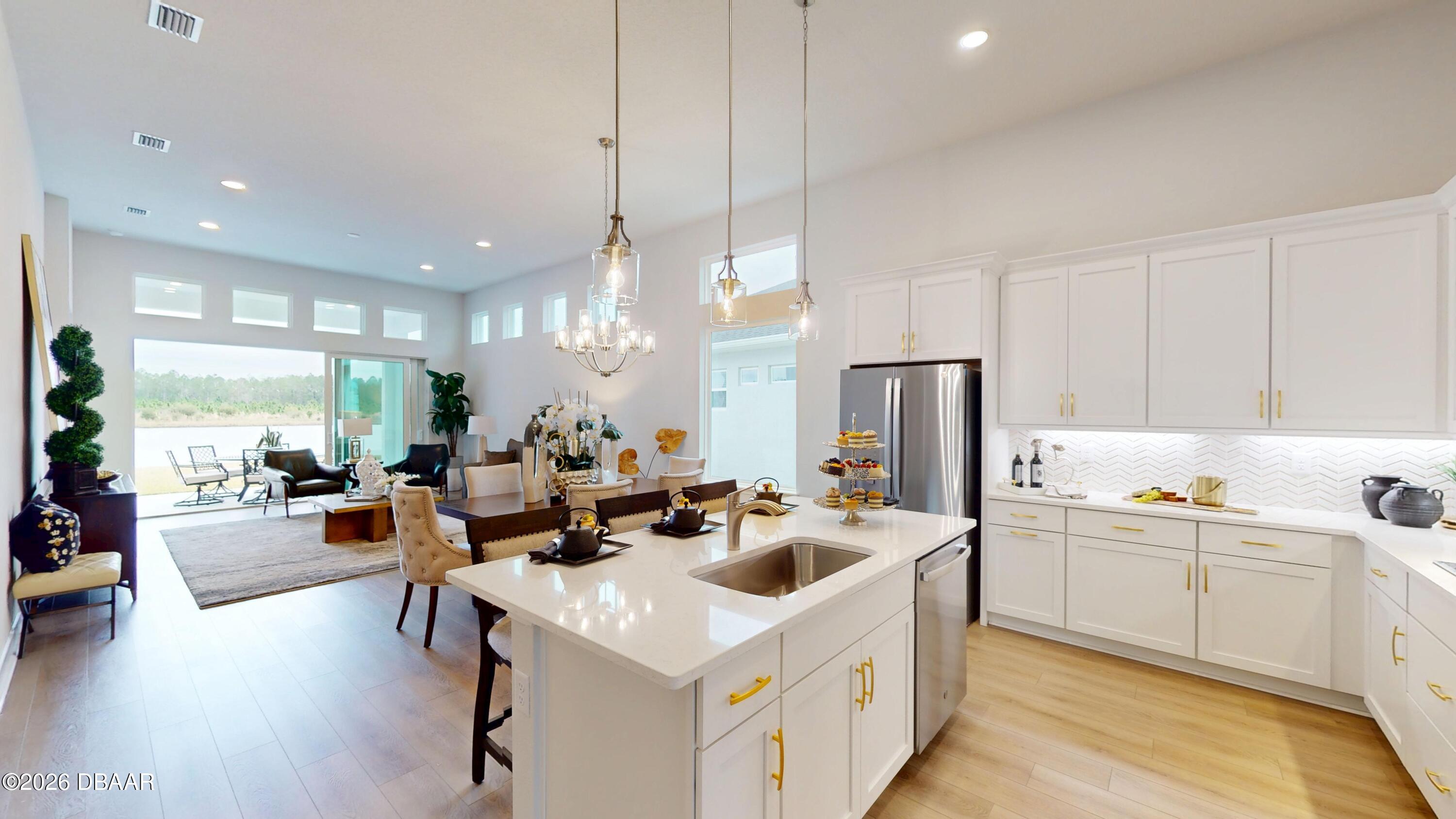 278 Azure Mist Way Daytona Beach, FL 32124 - Photo 9 of 38 8. Kitchen