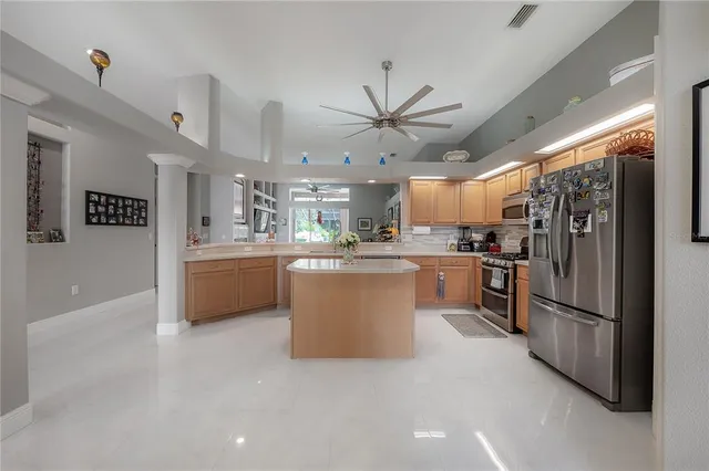 $775,000 | 18434 Eastwyck Drive, Tampa, FL 33647