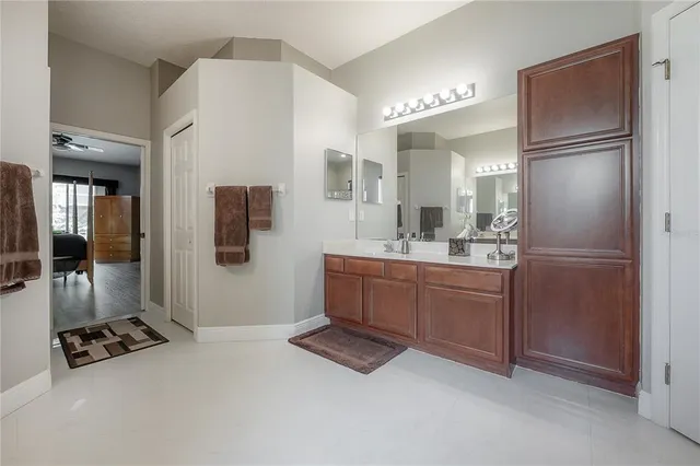 $775,000 | 18434 Eastwyck Drive, Tampa, FL 33647