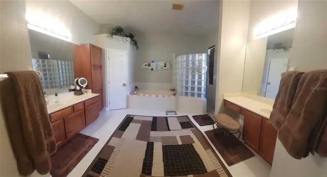 $775,000 | 18434 Eastwyck Drive, Tampa, FL 33647