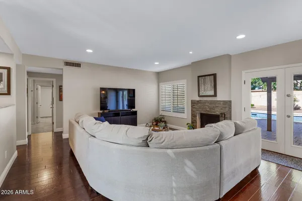 $1,000,000 | 4658 East Kings Avenue, Phoenix, AZ 85032