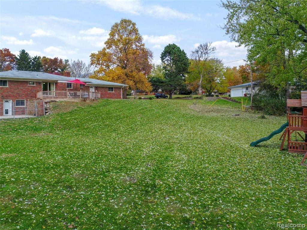 1231 Stellma Lane Rochester Hills, MI 48309 - Photo 27 of 36
