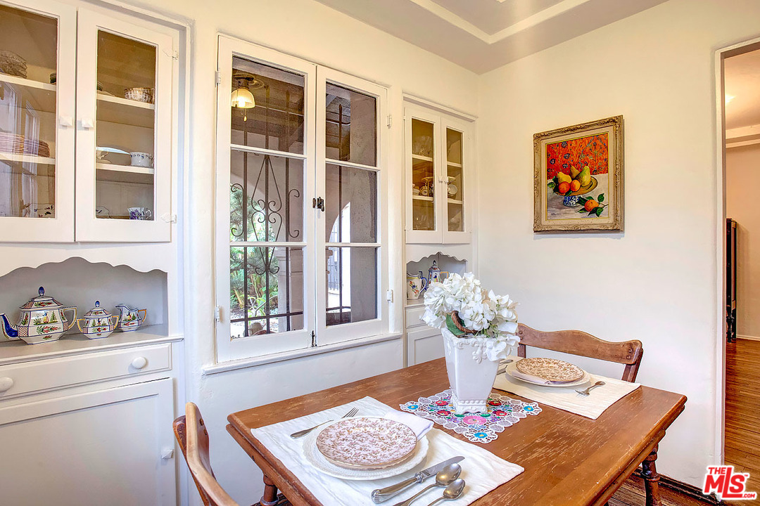 2911 West 77th Street Inglewood, CA 90305 - Photo 8 of 24