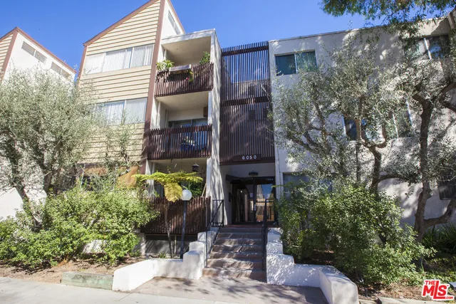 $3,250 | 6050 Canterbury Drive, Unit F205, Culver City, CA 90230