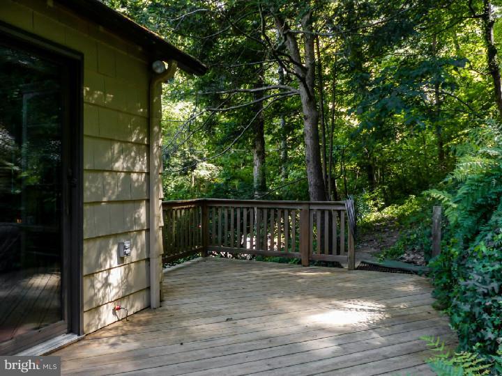 2830 Dark Hollow Road Jamison, PA 18929 - Photo 18 of 24 Deck