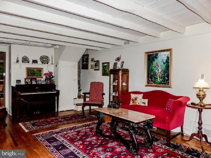 2830 Dark Hollow Road Jamison, PA 18929 - Photo 4 of 24 Living Room