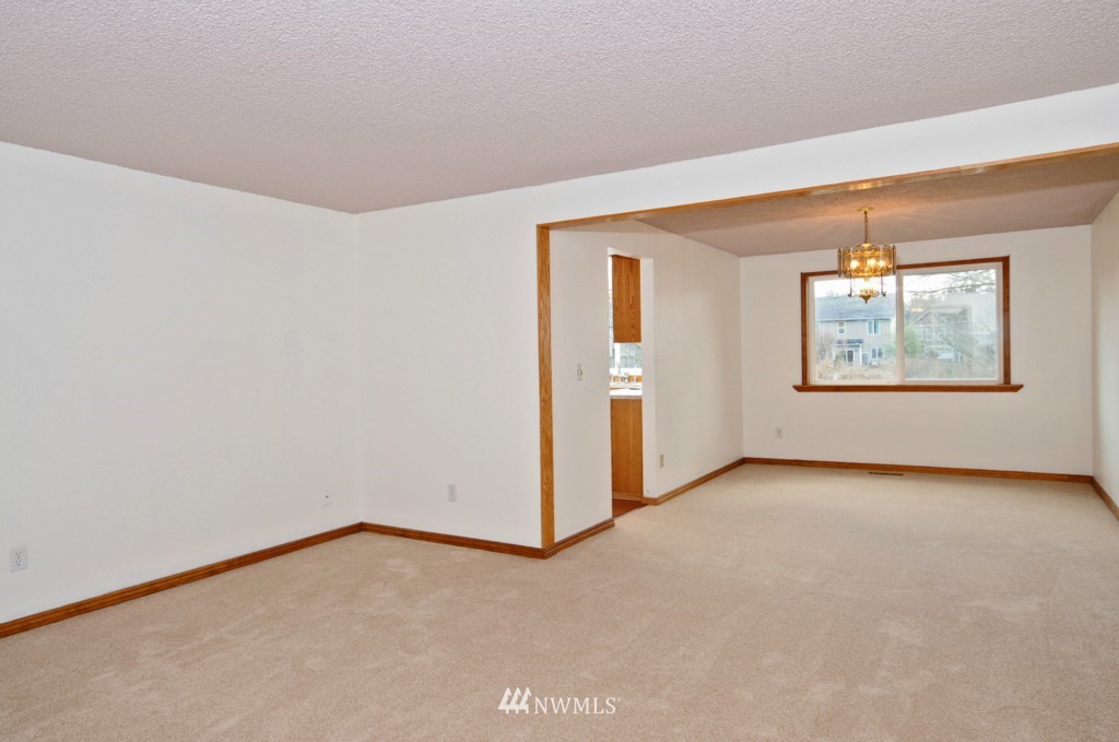2430 191st Street Southeast Bothell, WA 98012 - Photo 7 of 15 Gallery Image 7