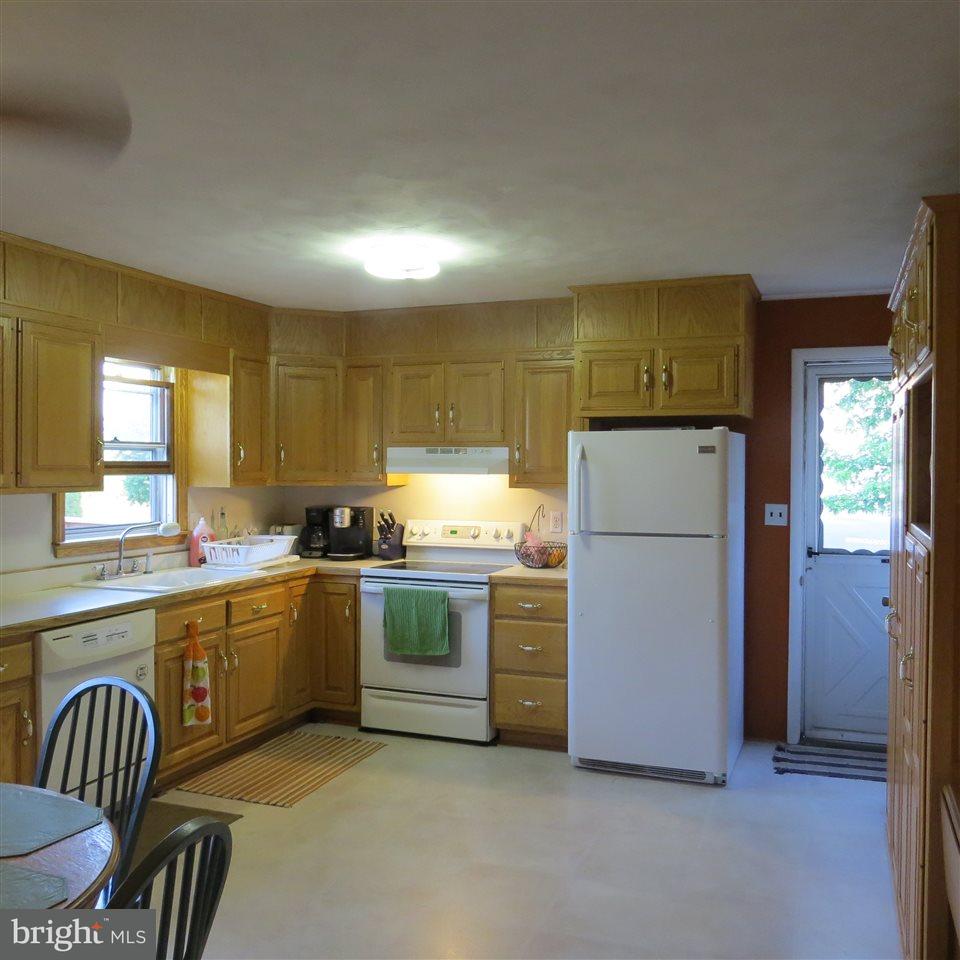 2050 Taneytown Road Gettysburg, PA 17325 - Photo 3 of 27 Gallery Image 3